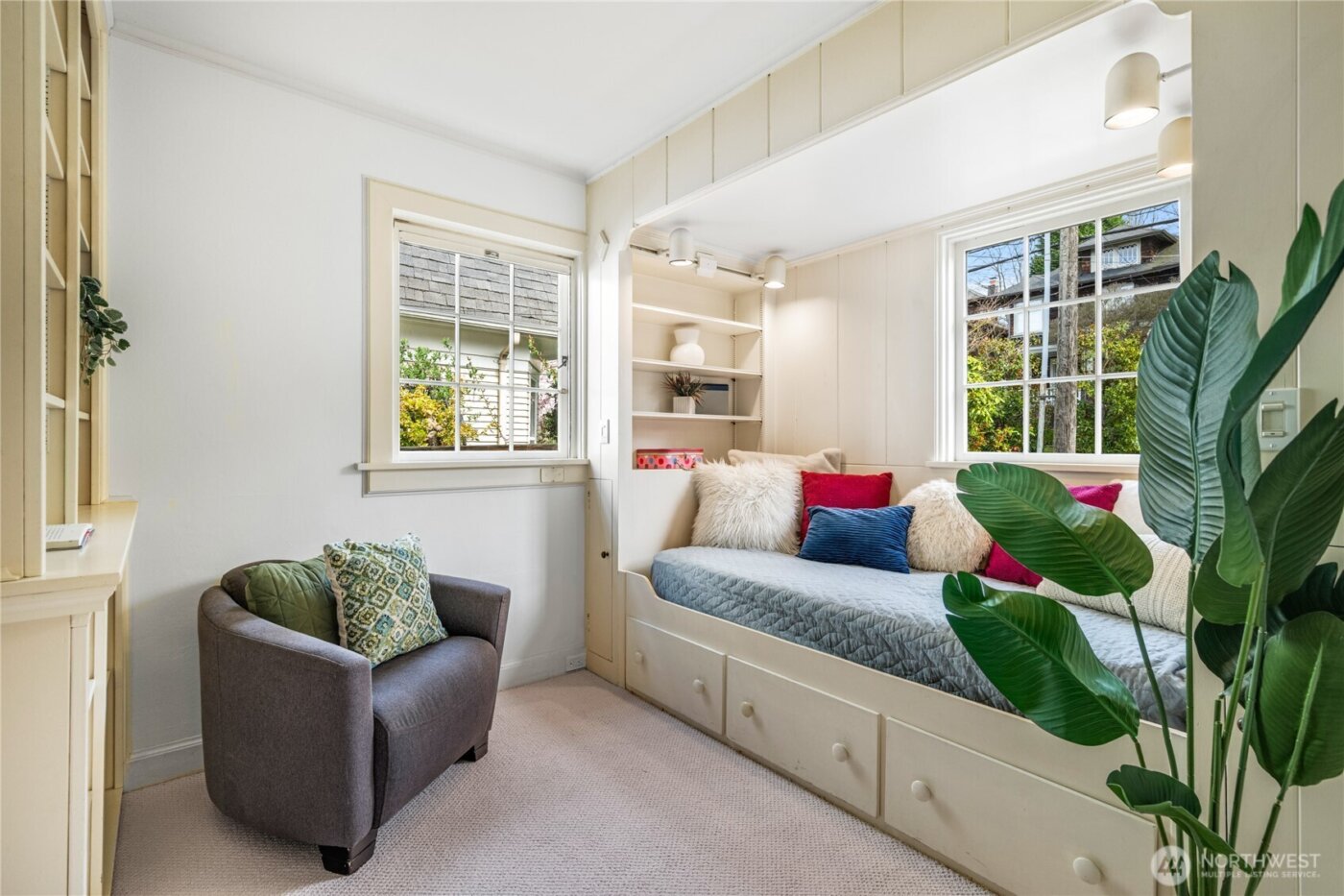 1807 Federal Avenue E, Seattle, WA 98102