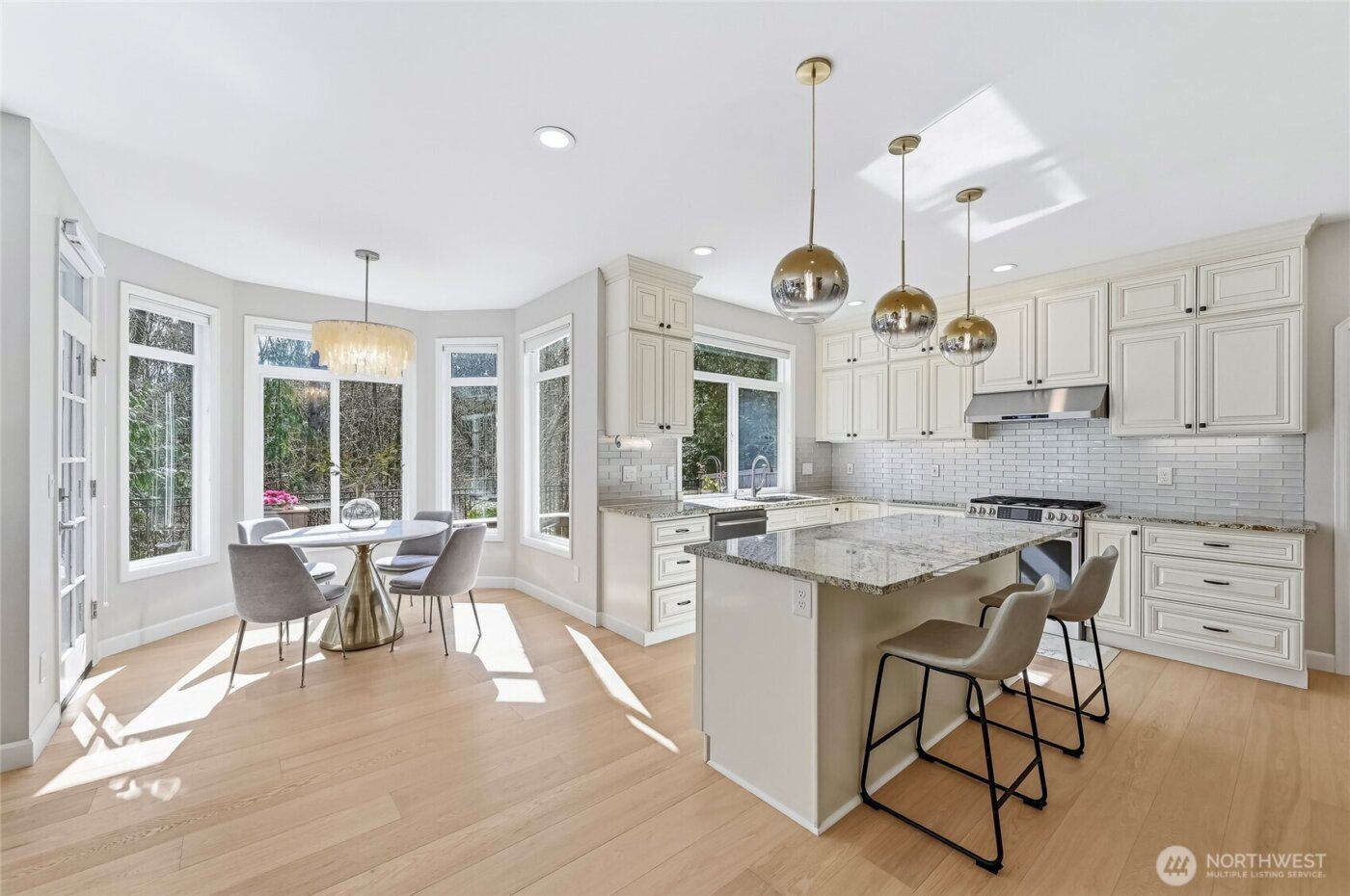 20573 NE 33rd Ct , Sammamish, WA 98074