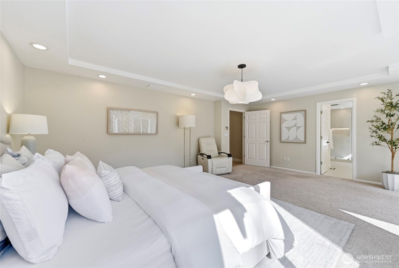 20573 NE 33rd Ct , Sammamish, WA 98074