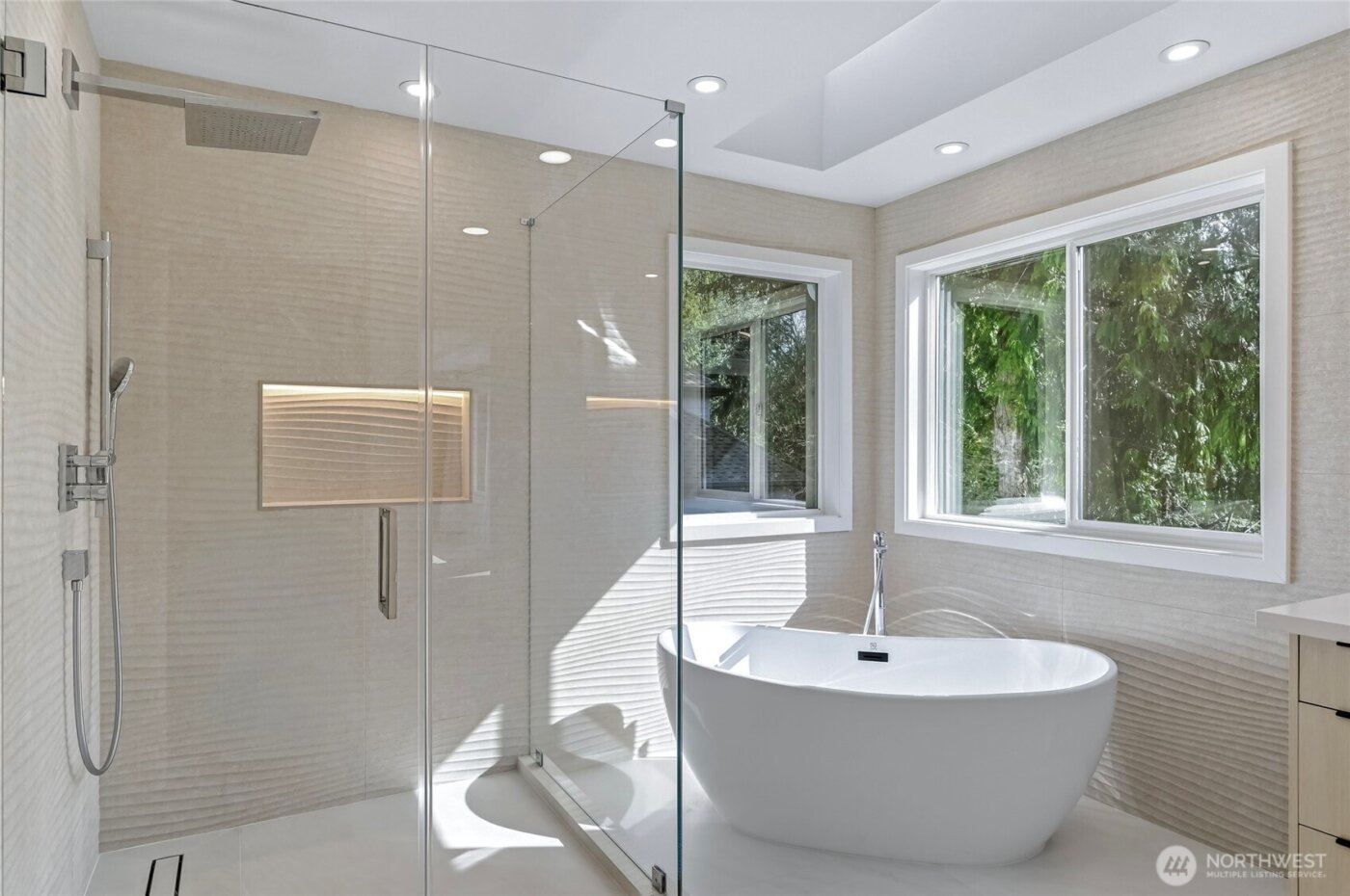 20573 NE 33rd Ct , Sammamish, WA 98074