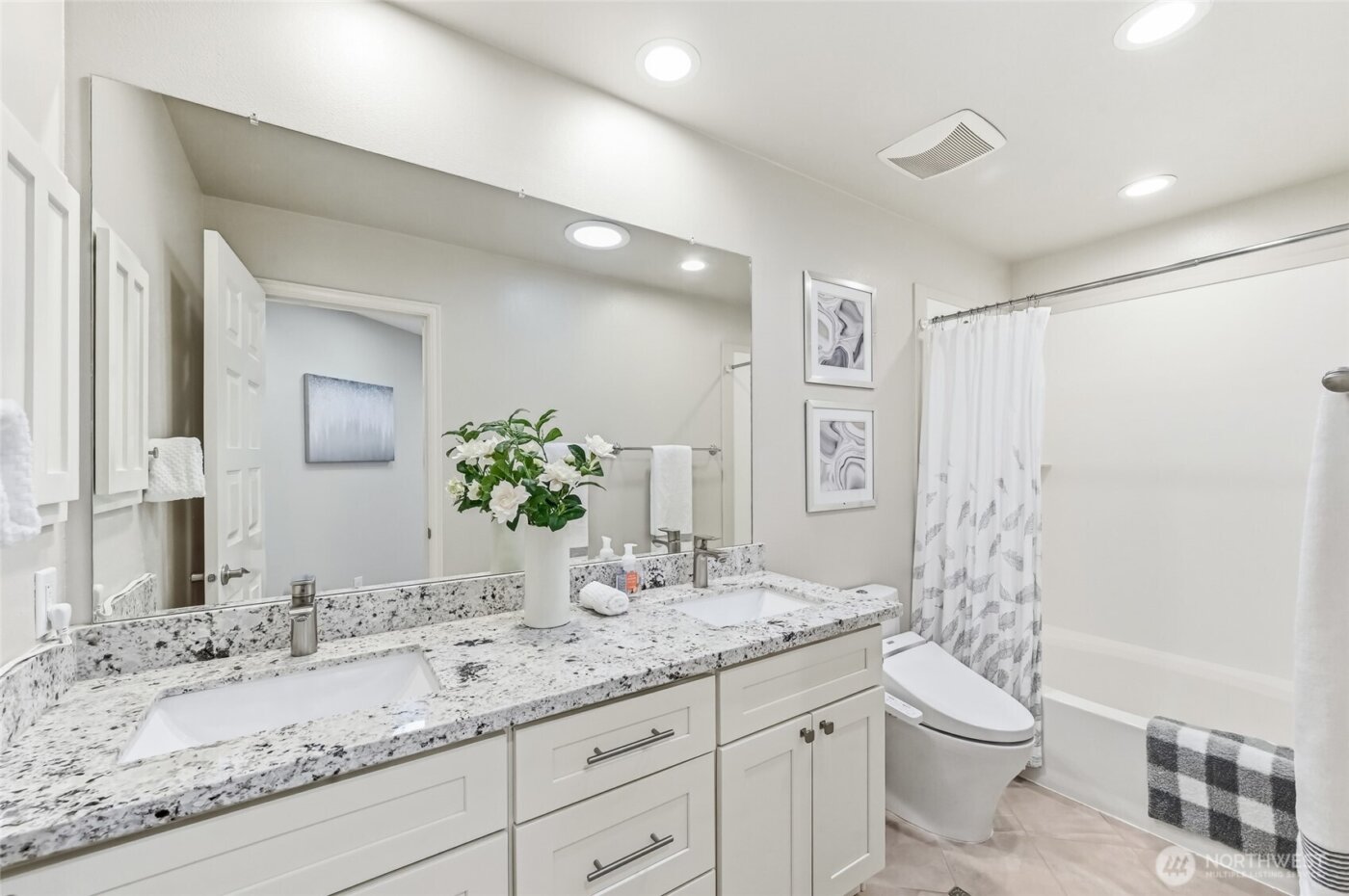 20573 NE 33rd Ct , Sammamish, WA 98074