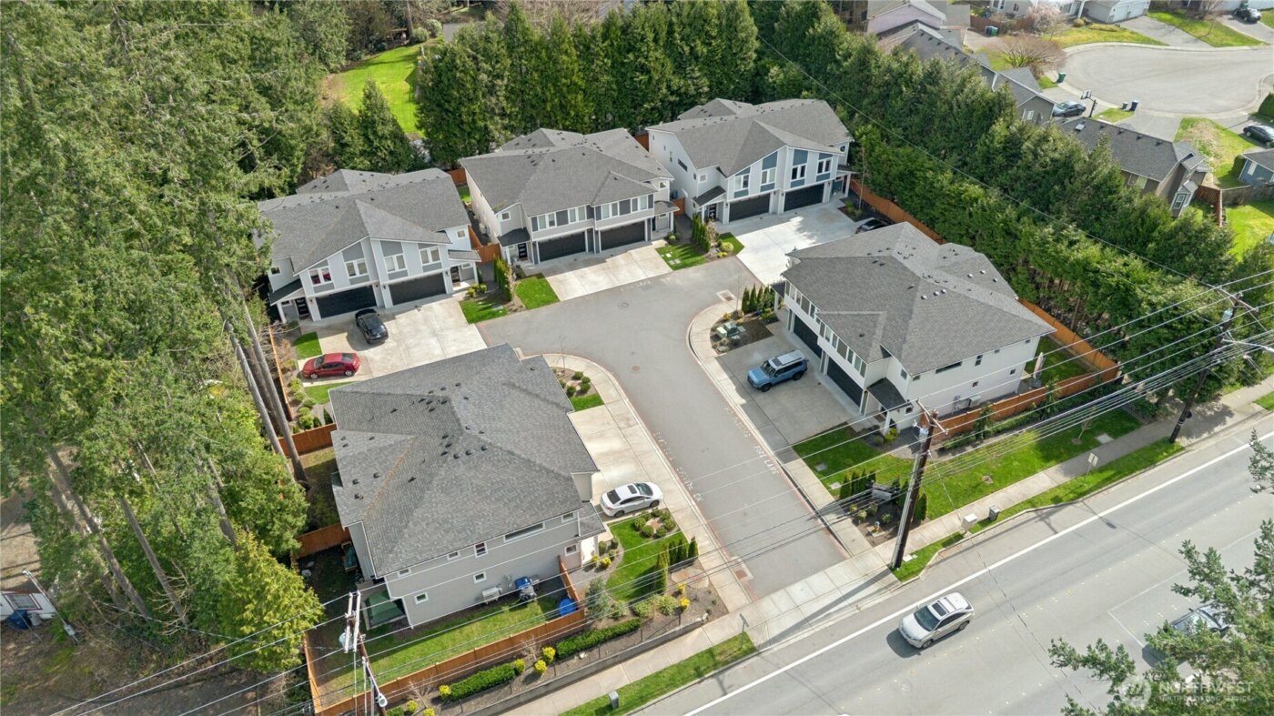 118 171st Place SW #B, Bothell, WA 98012