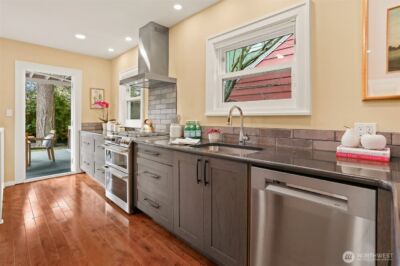 339 NW 77th Street , Seattle, WA 98117 - Photo 13