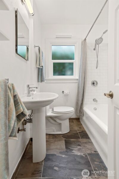 339 NW 77th Street , Seattle, WA 98117 - Photo 22