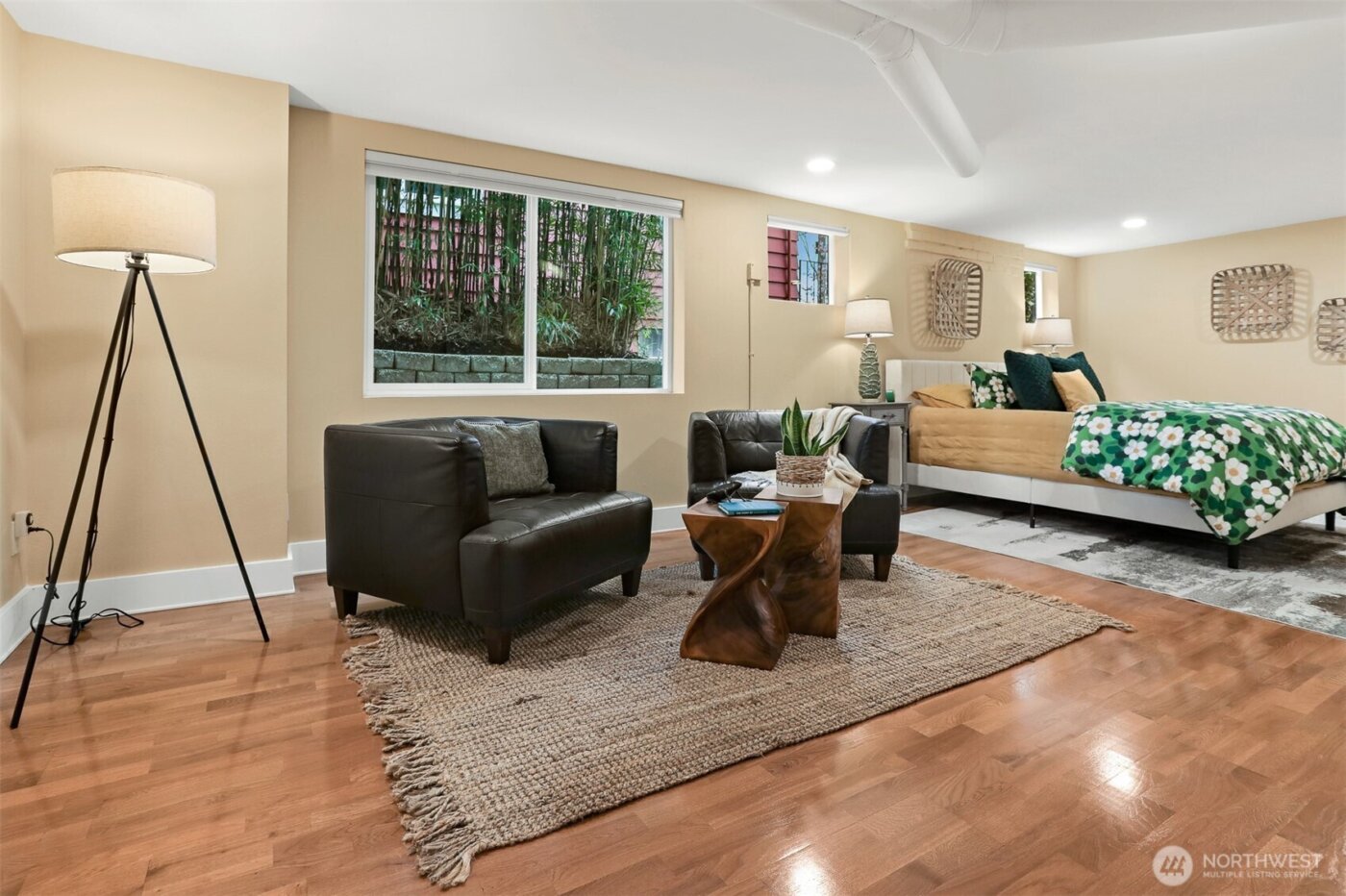 339 NW 77th Street , Seattle, WA 98117