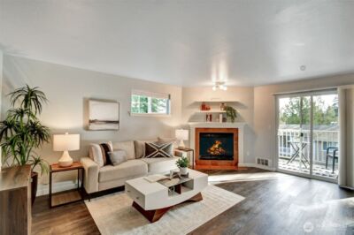 1127 N 198th Street #A303, Shoreline, WA 98133-3644