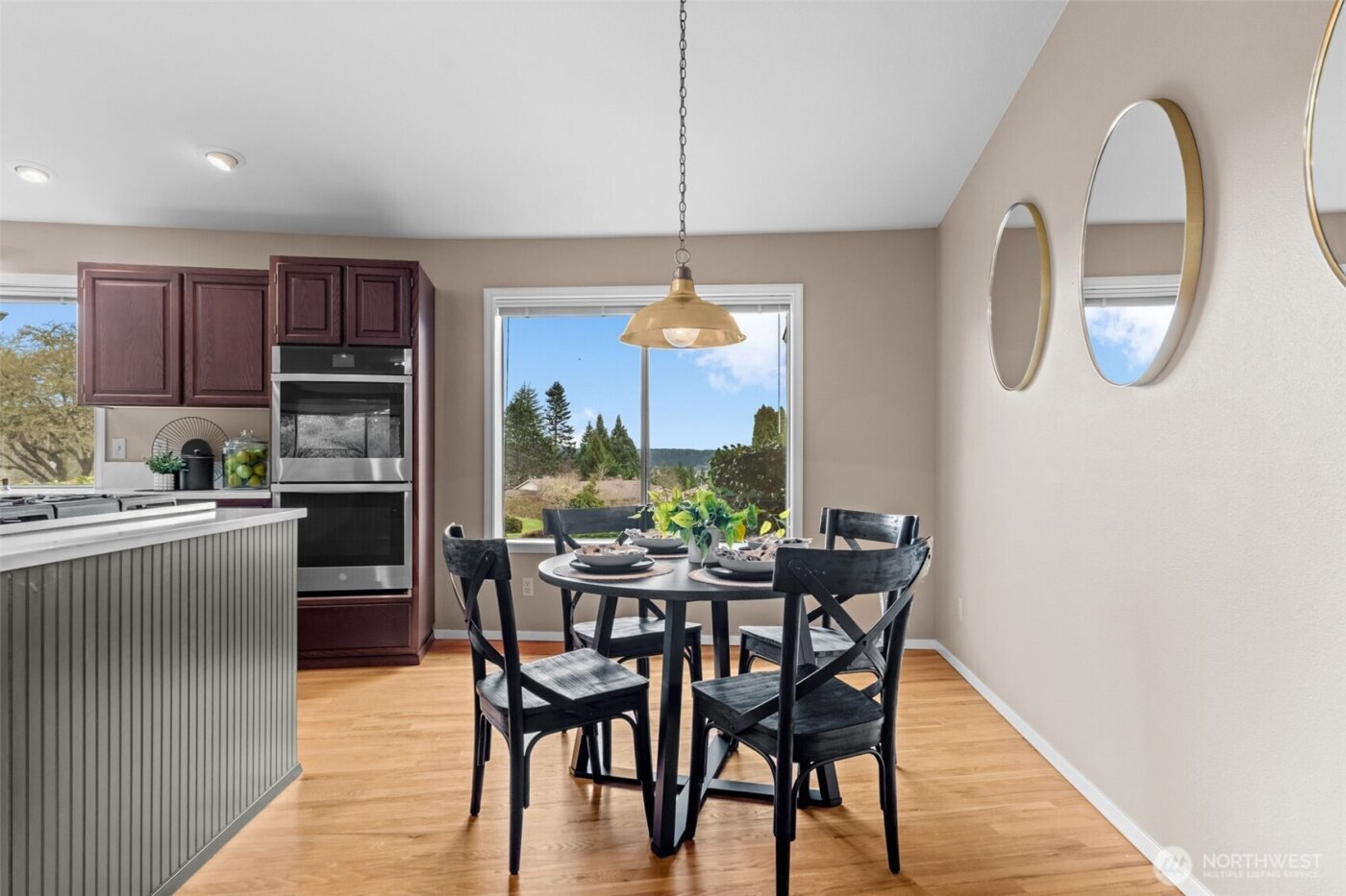 2590 NE William E Sutton Road , Bremerton, WA 98311