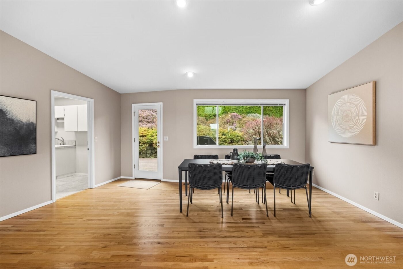 2590 NE William E Sutton Road , Bremerton, WA 98311