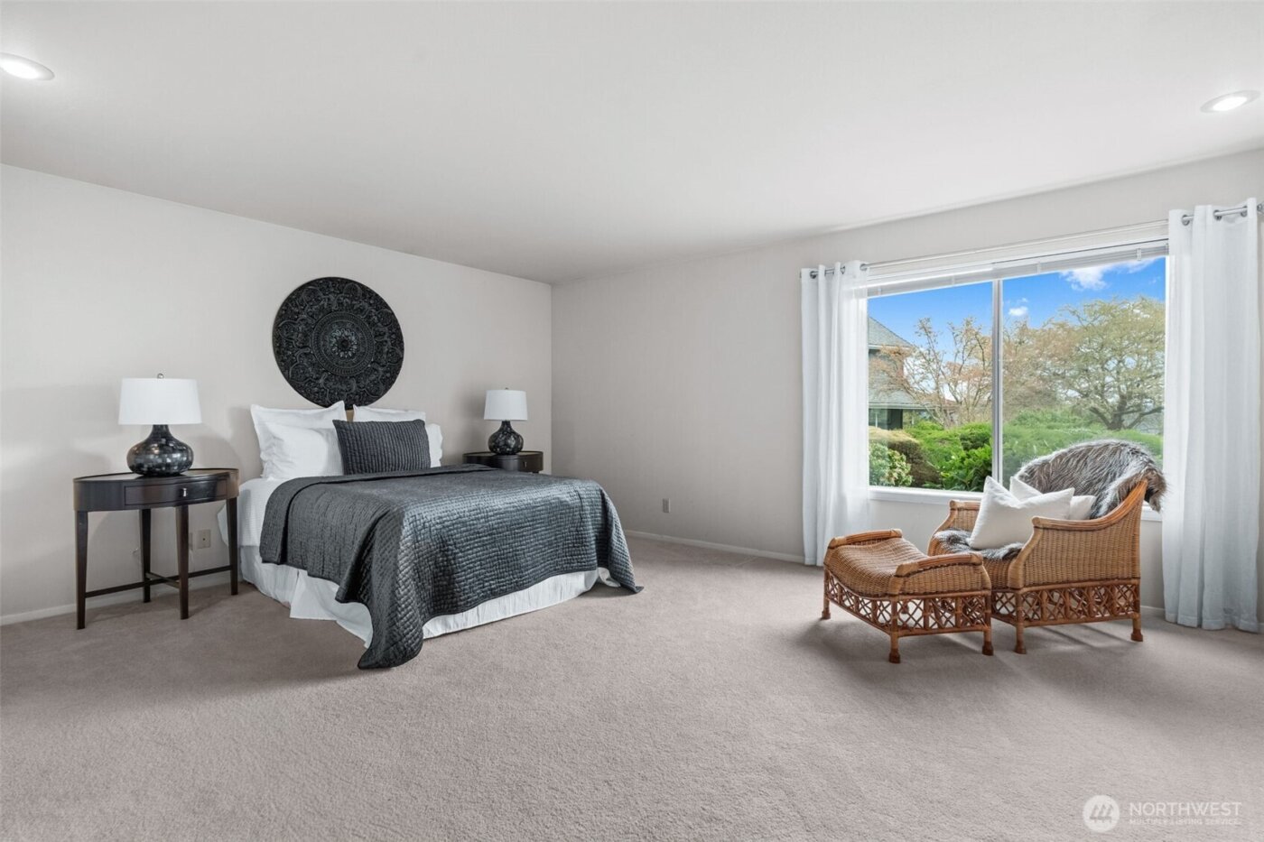 2590 NE William E Sutton Road , Bremerton, WA 98311