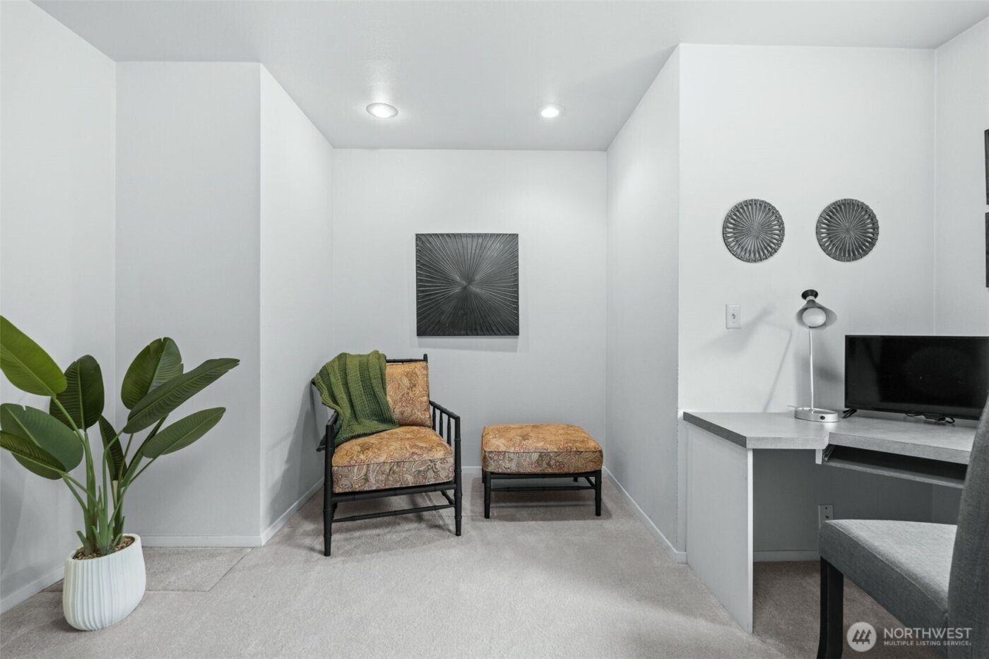 2590 NE William E Sutton Road , Bremerton, WA 98311