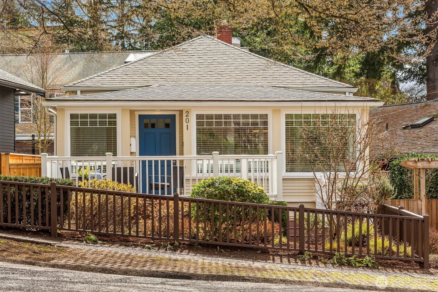 201 N 57th Street , Seattle, WA 98103