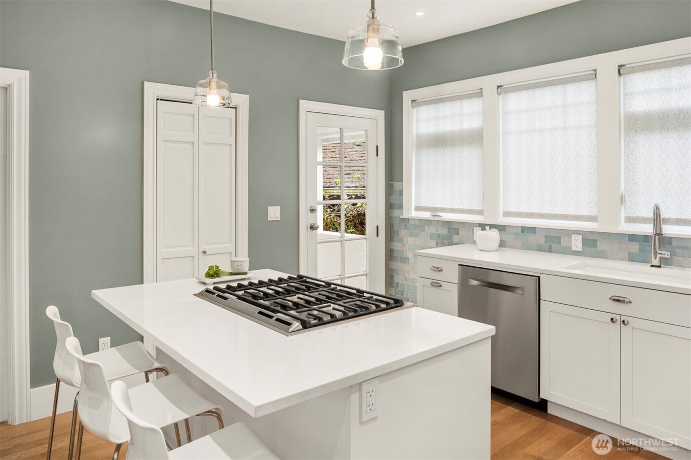 201 N 57th Street , Seattle, WA 98103