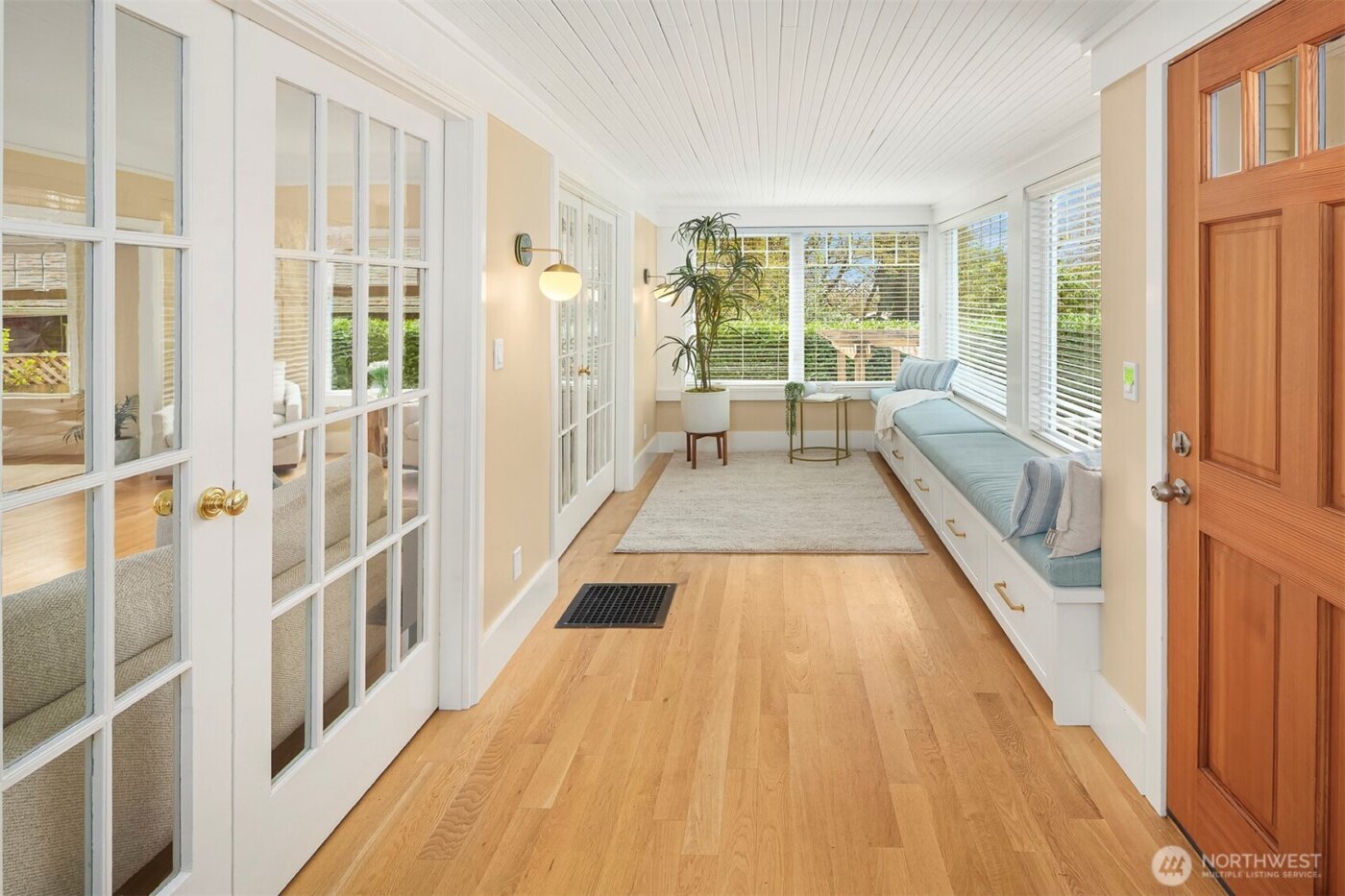 201 N 57th Street , Seattle, WA 98103