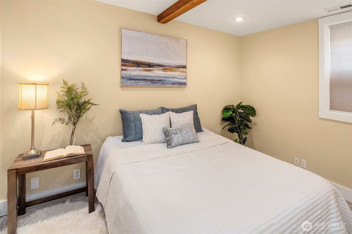 201 N 57th Street , Seattle, WA 98103