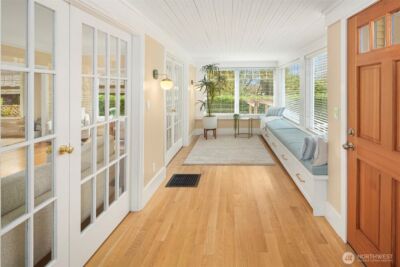 201 N 57th Street , Seattle, WA 98103 - Photo 3