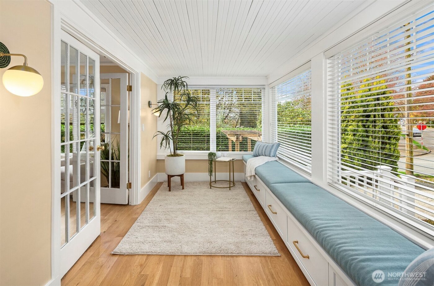 201 N 57th Street , Seattle, WA 98103