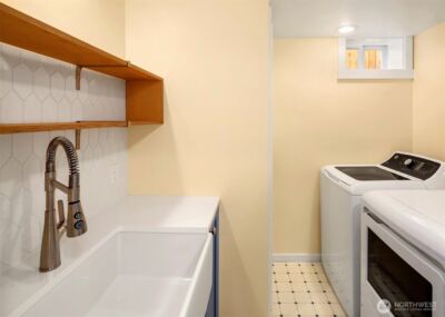 201 N 57th Street , Seattle, WA 98103 - Photo 33