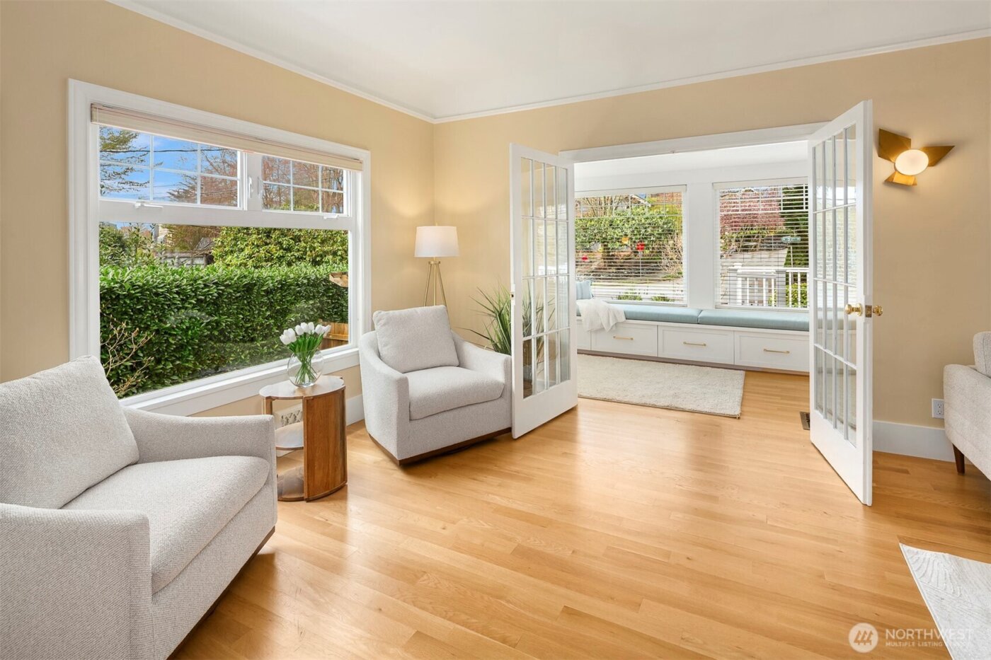 201 N 57th Street , Seattle, WA 98103