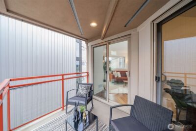 711 E Denny Way #306, Seattle, WA 98122 - Photo 16