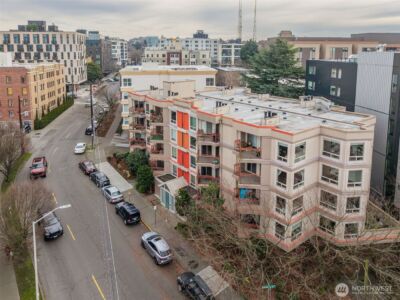 711 E Denny Way #306, Seattle, WA 98122 - Photo 24