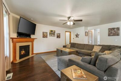 8910 Lavaliere Meadows Lane SW, Rochester, WA 98579 - Photo 15