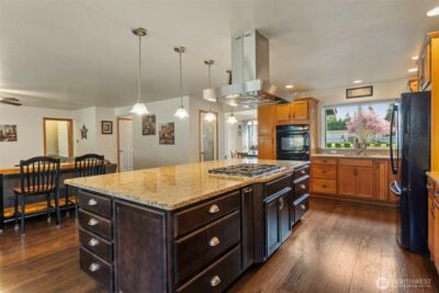 8910 Lavaliere Meadows Lane SW, Rochester, WA 98579 - Photo 9