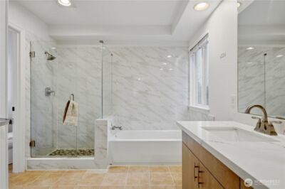 25024 SE 41st Drive , Sammamish, WA 98029 - Photo 19
