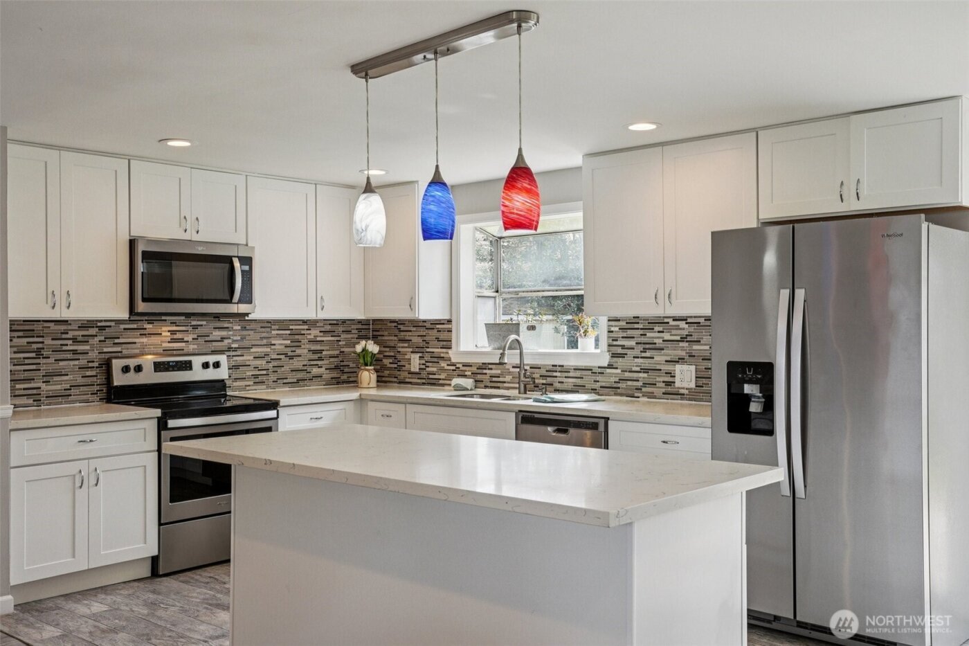 3709 NE 9th Court , Renton, WA 98056