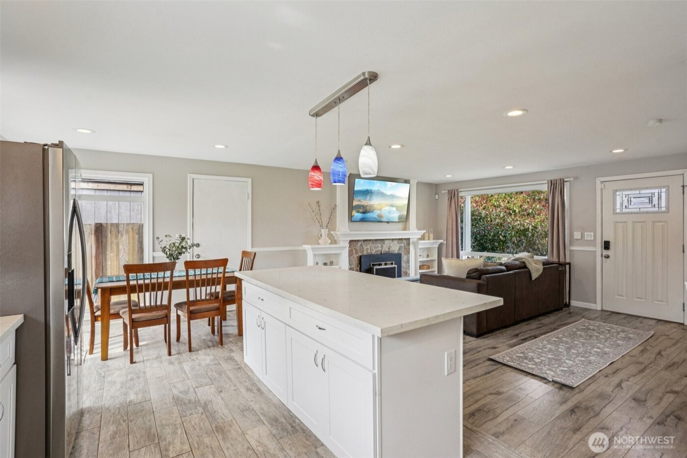 3709 NE 9th Court , Renton, WA 98056