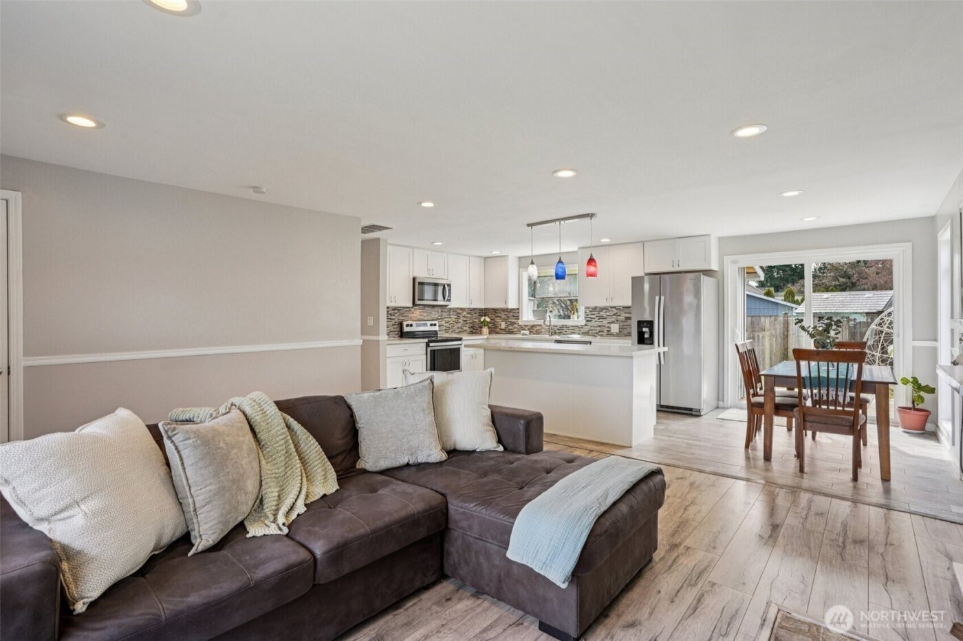 3709 NE 9th Court , Renton, WA 98056