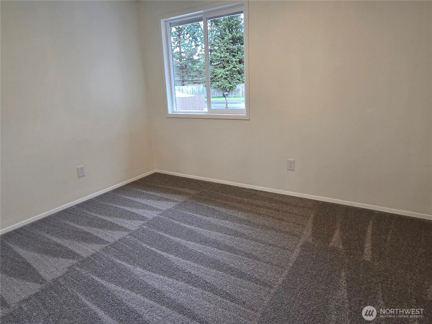 432 SW Diane Street , Castle Rock, WA 98611