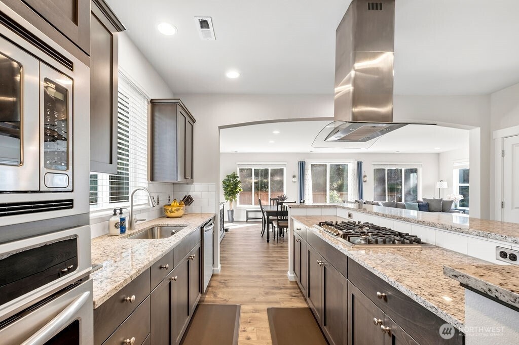 19119 106th Avenue Ct E, Puyallup, WA 98374