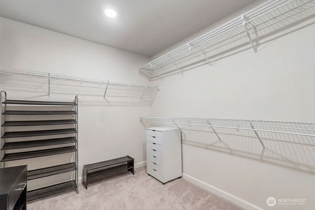 19119 106th Avenue Ct E, Puyallup, WA 98374