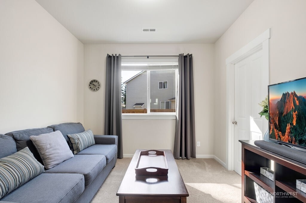 19119 106th Avenue Ct E, Puyallup, WA 98374