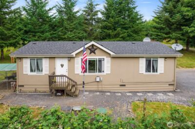 143 Deer Haven Drive , Winlock, WA 98596