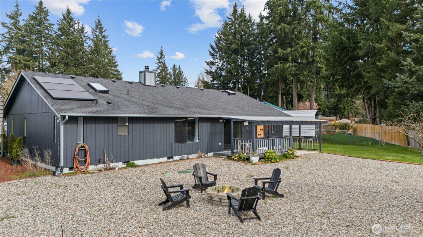 9227 5th Court SE, Olympia, WA 98513