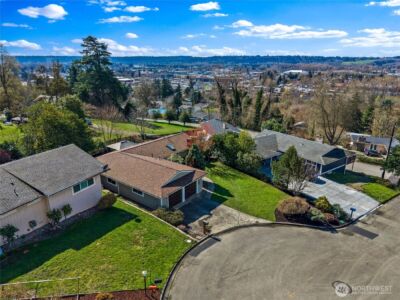 925 Valley Place , Kent, WA 98031 - Photo 32