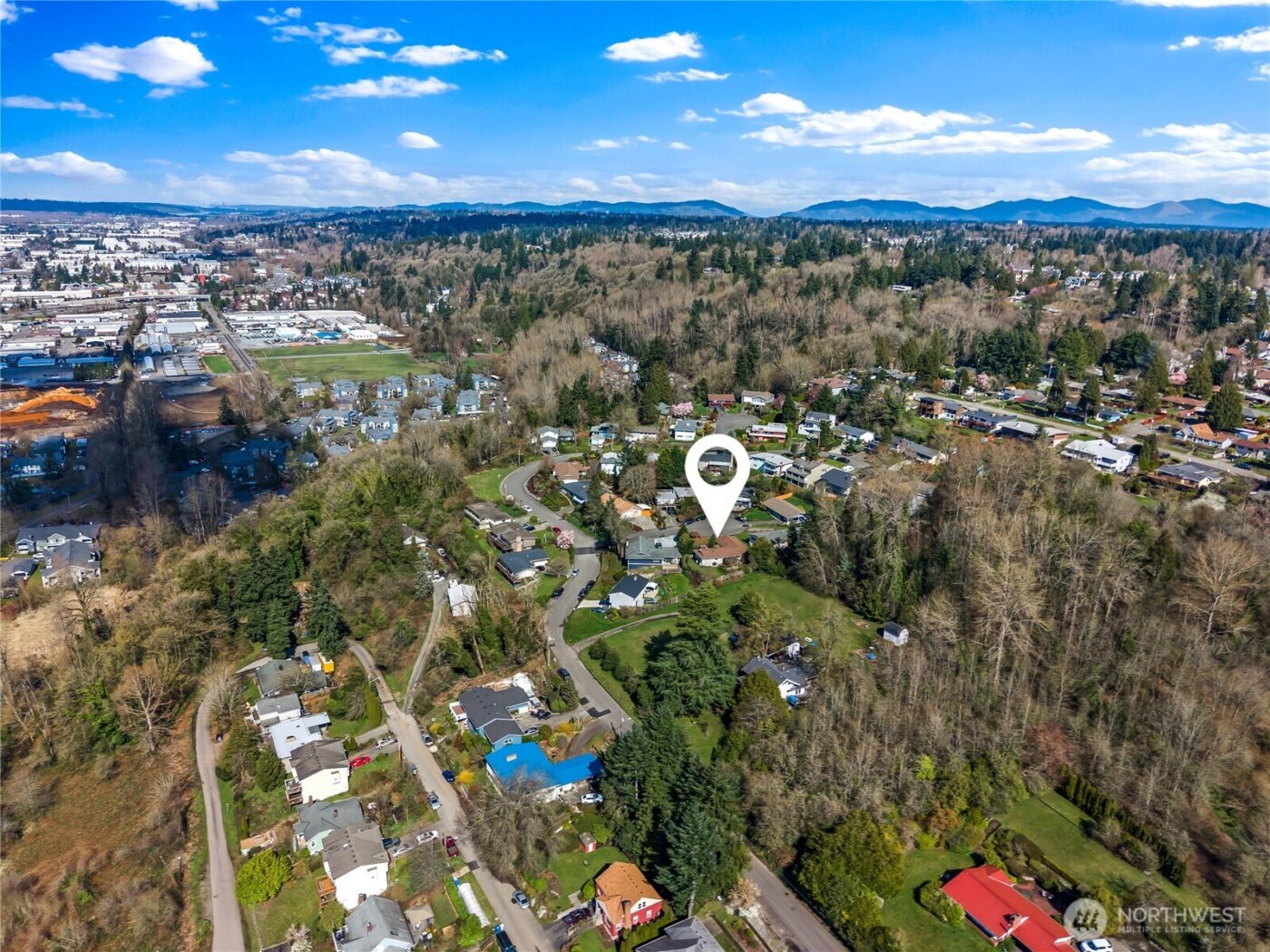 925 Valley Place , Kent, WA 98031