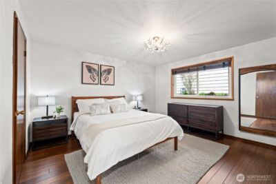 925 Valley Place , Kent, WA 98031 - Photo 10