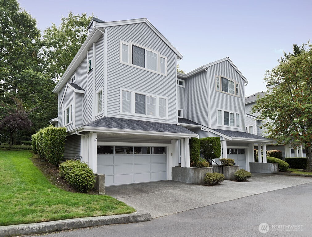 4714 Fairwood Boulevard NE #202, Tacoma, WA 98422