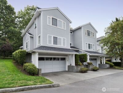 4714 Fairwood Boulevard NE #202, Tacoma, WA 98422