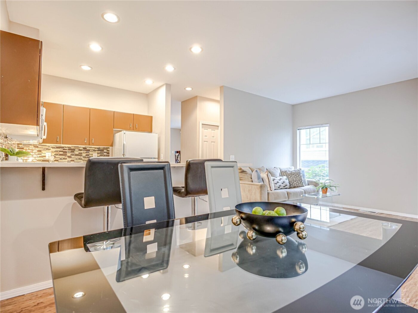 4714 Fairwood Boulevard NE #202, Tacoma, WA 98422