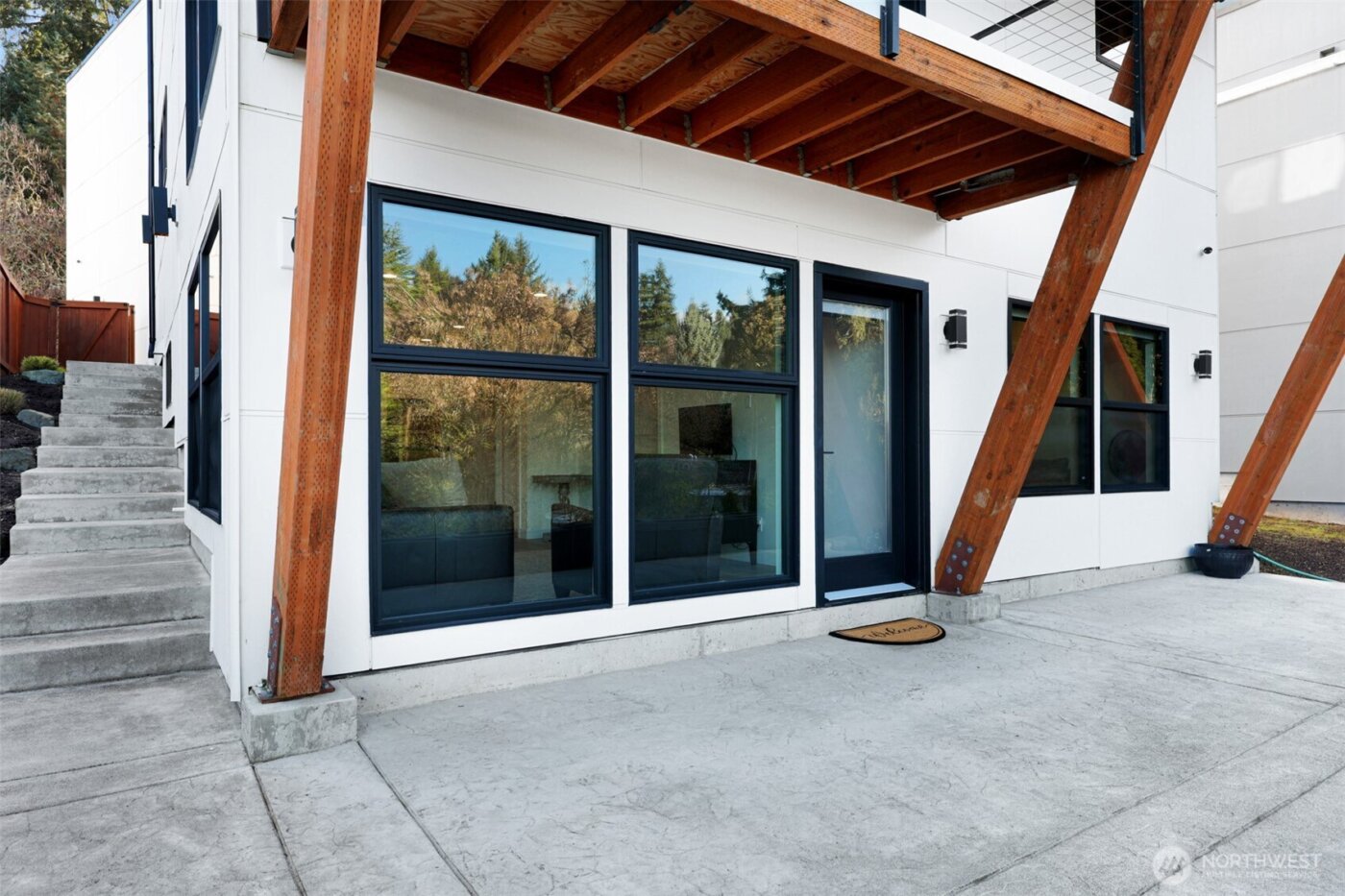 4224 NE 124th Street , Seattle, WA 98125