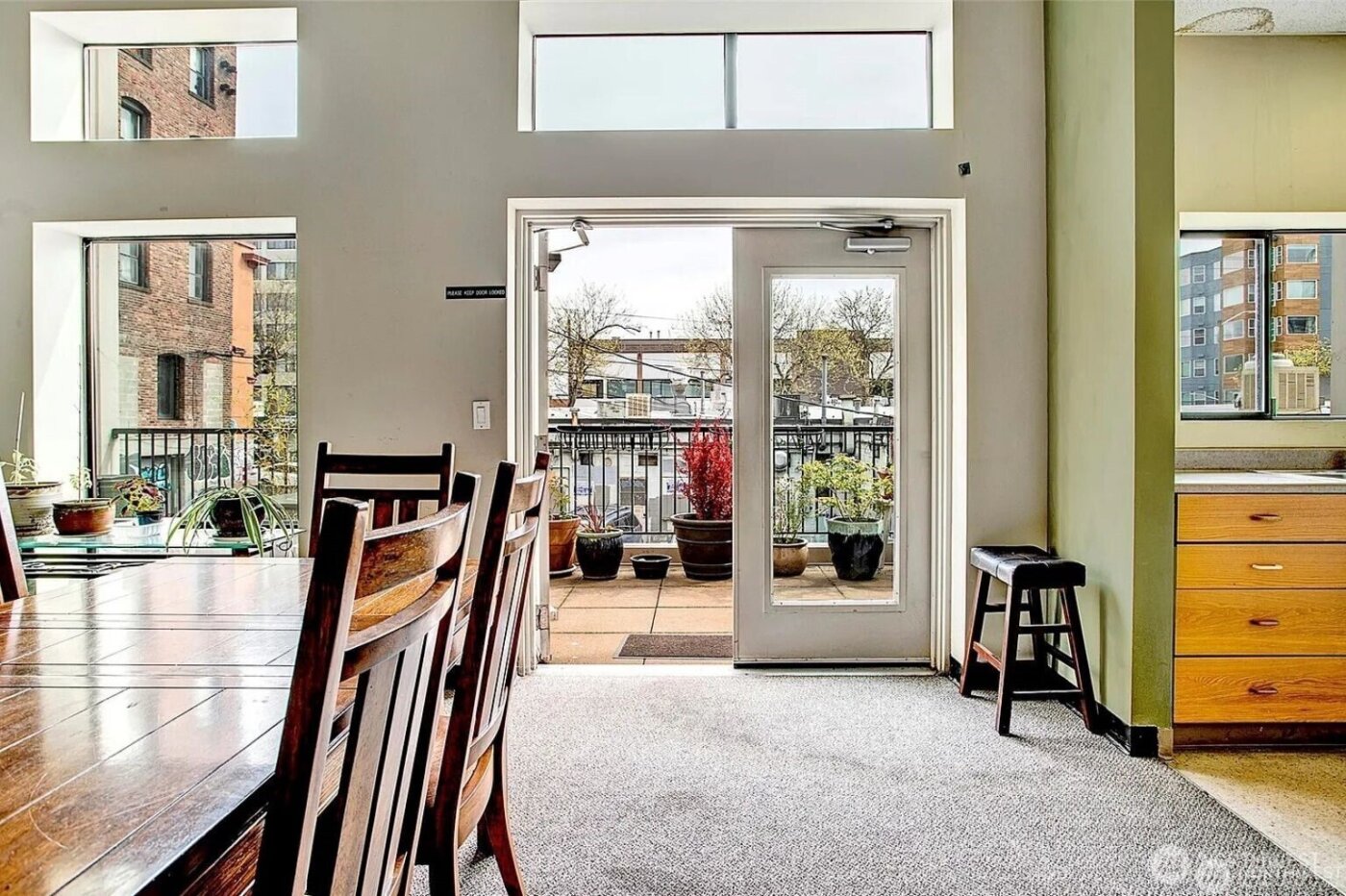 510 6th Avenue S #603, Seattle, WA 98104