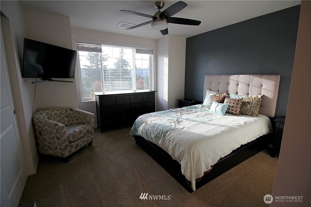 3310 31st Drive , Everett, WA 98201