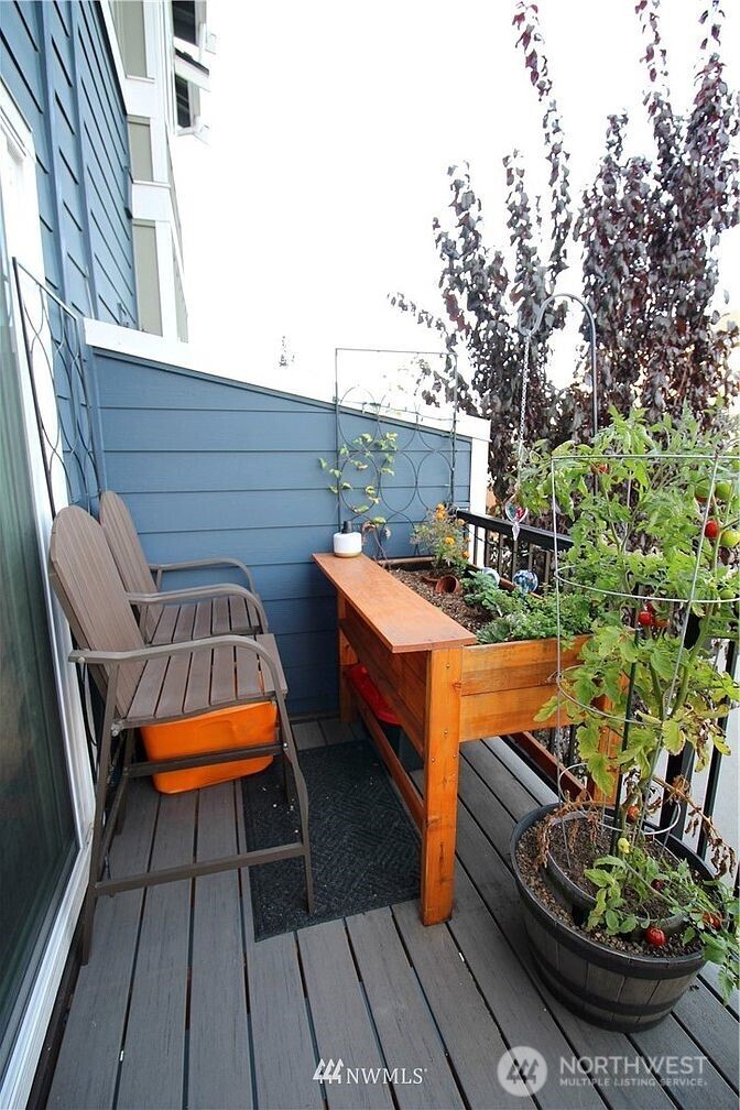 3310 31st Drive , Everett, WA 98201