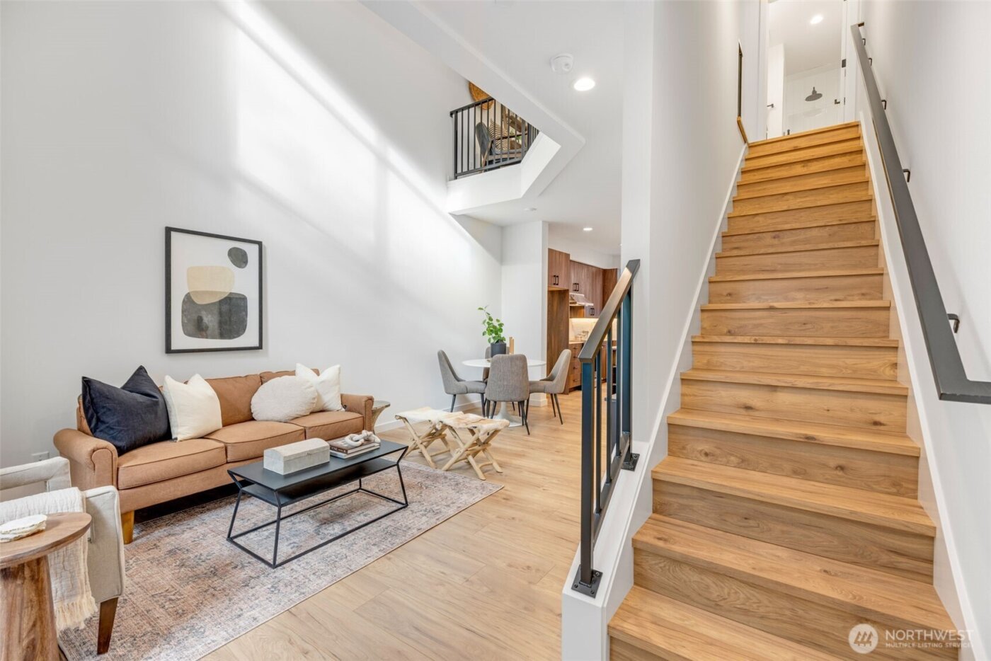 2112 1st Avenue N, Seattle, WA 98109