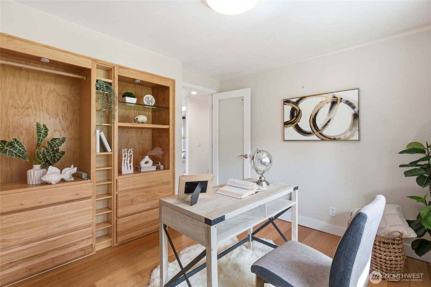 6006 105th Avenue NE, Kirkland, WA 98033