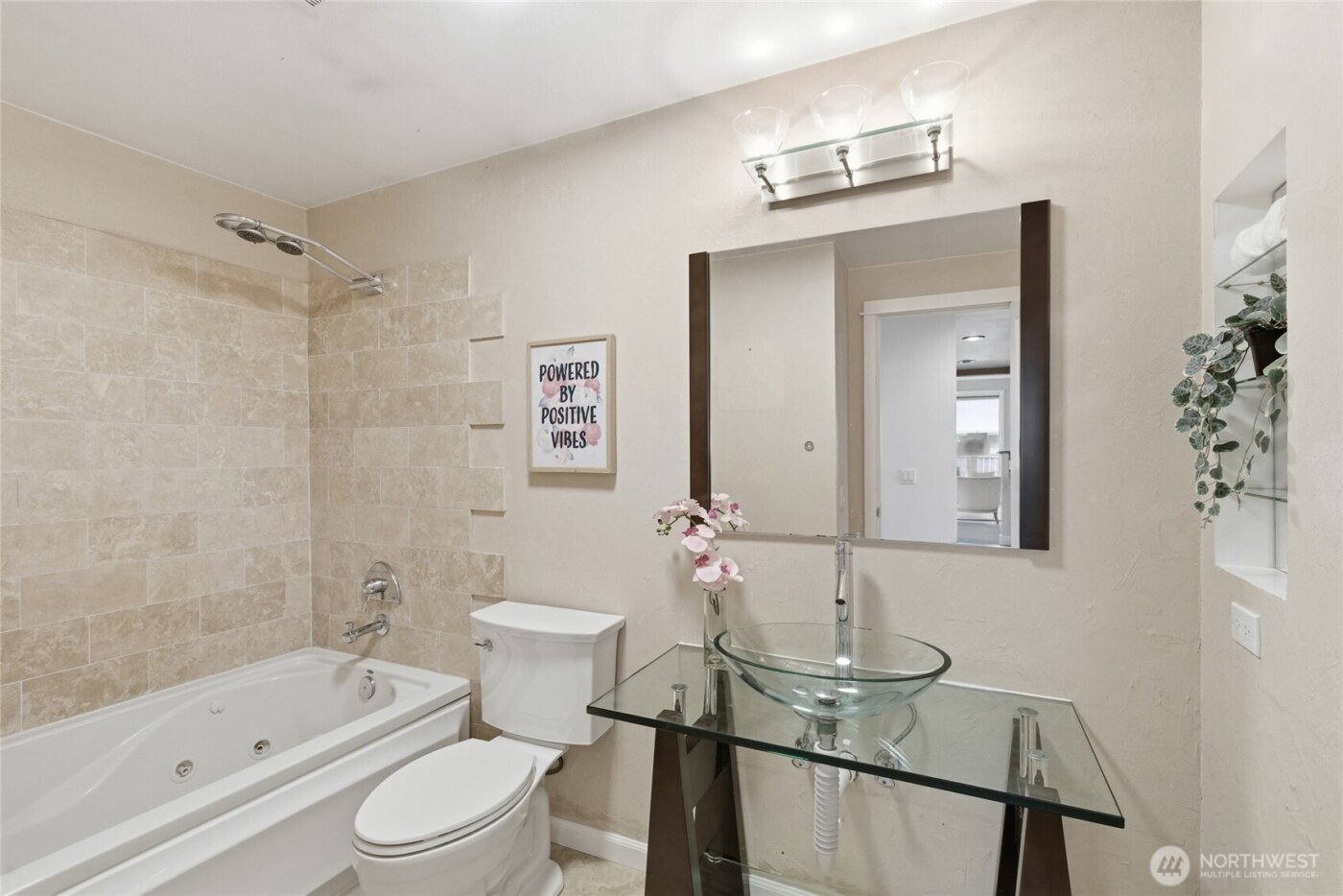 6006 105th Avenue NE, Kirkland, WA 98033