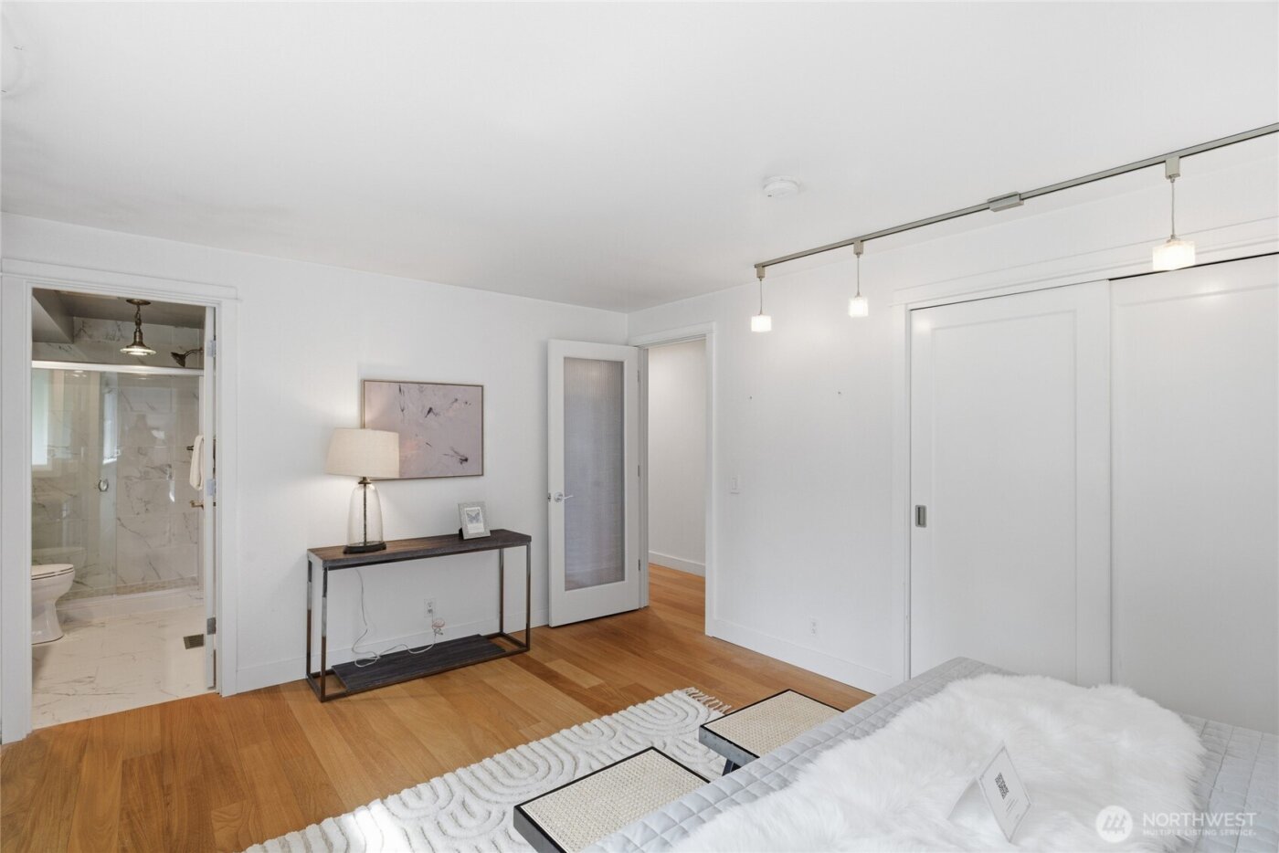 6006 105th Avenue NE, Kirkland, WA 98033